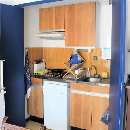 Appartement T2, Proche Toutes Commodites, A Deux Pas De La Plage.